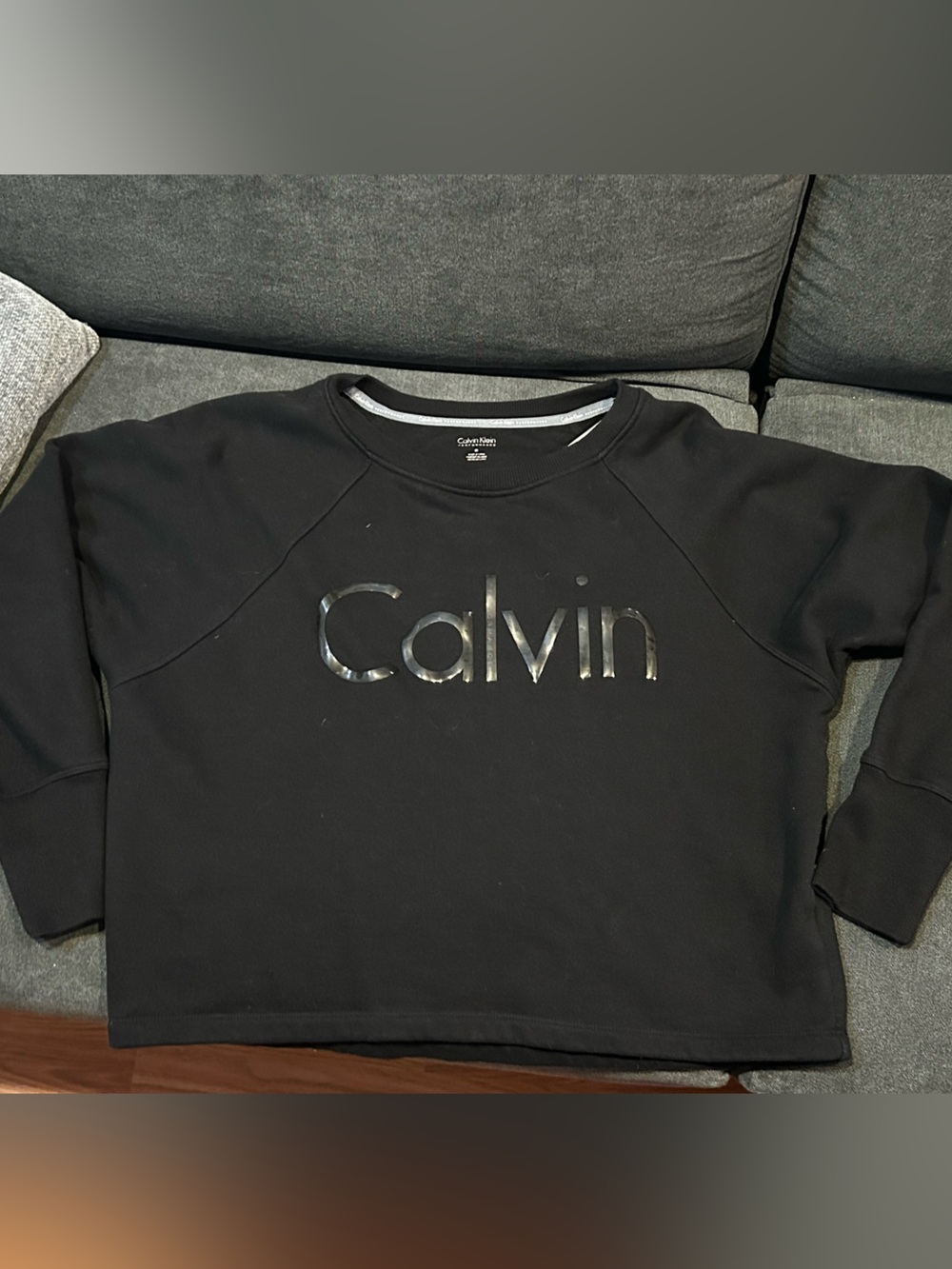 Calvin Klein Black Oversized Crewneck Pullover Sweatshirt Glossy Logo Medium